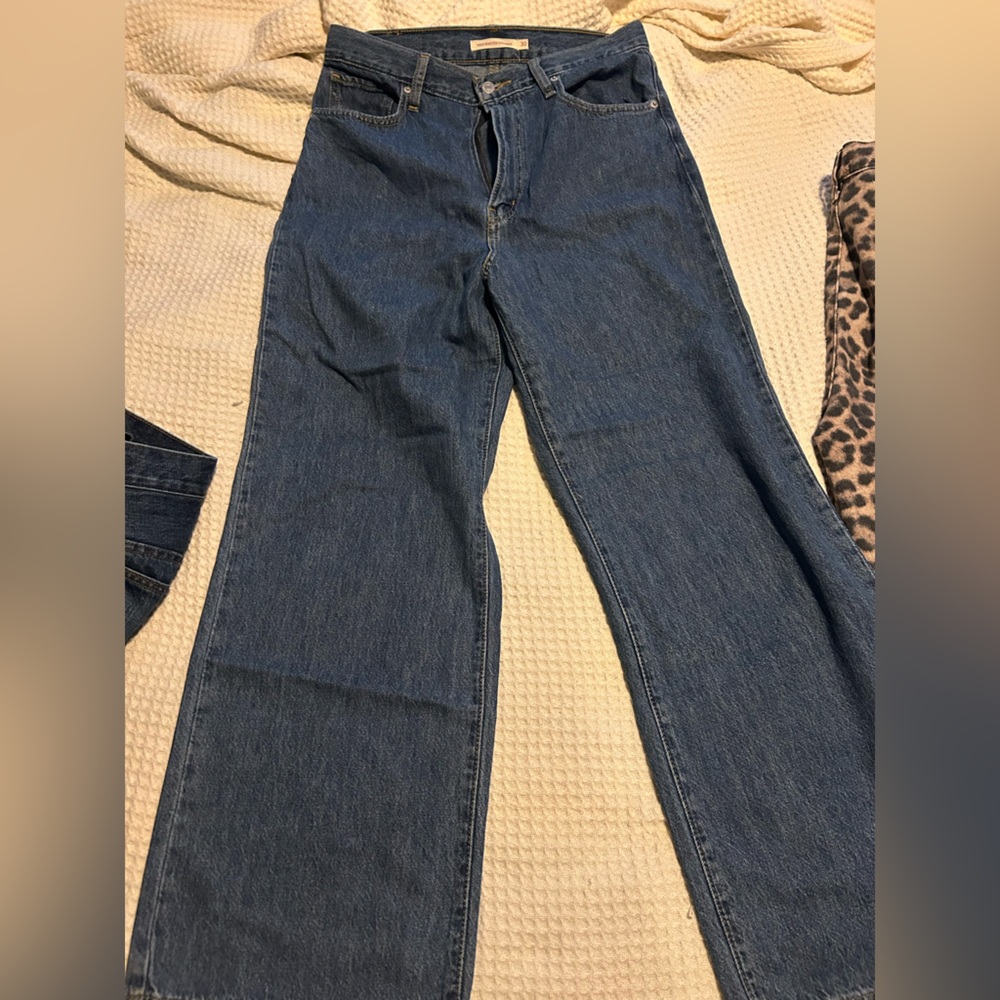 Levi's Dark Blue Jeans